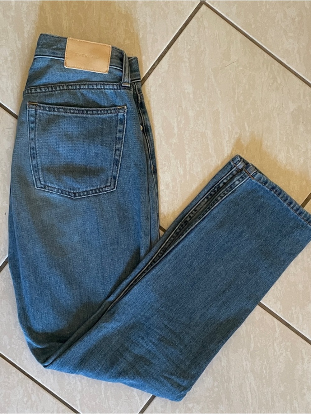 Everlane Women's Straight-Leg Jeans in Medium Blue Denim